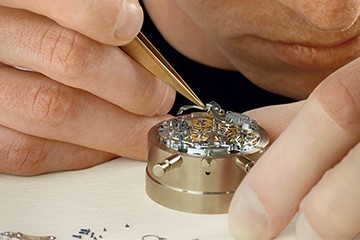 青岛维修劳力士表的地址