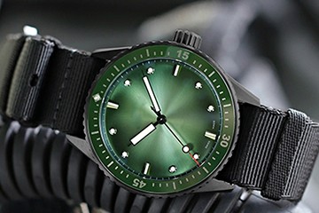 青岛劳力士官方售后服务中心在哪