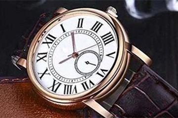 青岛劳力士手表换原装电池