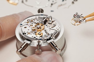 青岛劳力士手表维修专店地址