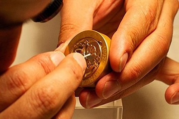 青岛劳力士售后维修点位置